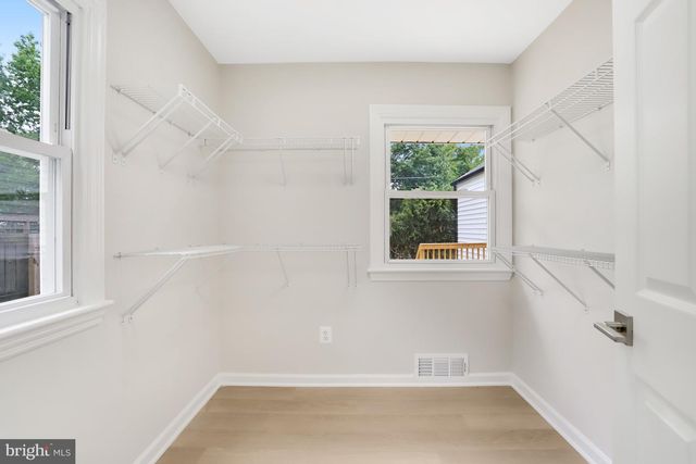 6916 COLUMBIA DR, Alexandria, VA 22307