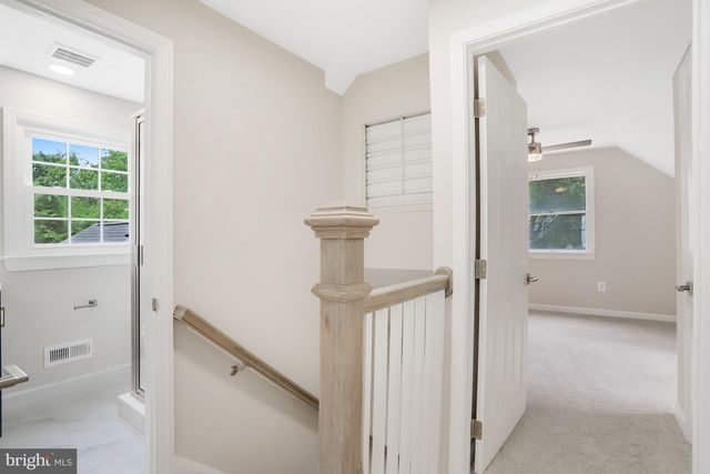 6916 COLUMBIA DR, Alexandria, VA 22307