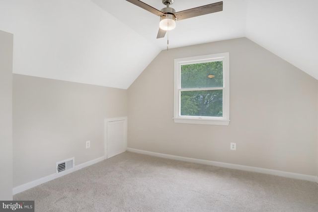 6916 COLUMBIA DR, Alexandria, VA 22307