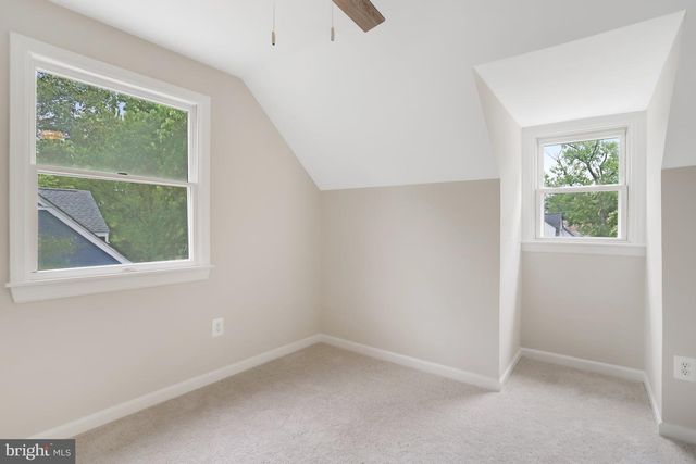 6916 COLUMBIA DR, Alexandria, VA 22307