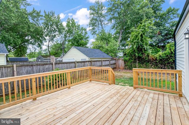 6916 COLUMBIA DR, Alexandria, VA 22307