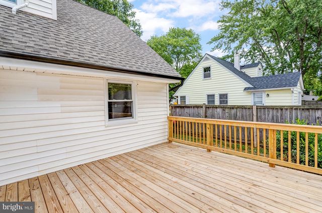 6916 COLUMBIA DR, Alexandria, VA 22307