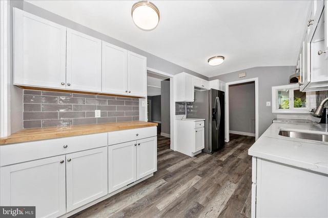 12117 SUNNYVIEW DR, Germantown, MD 20876