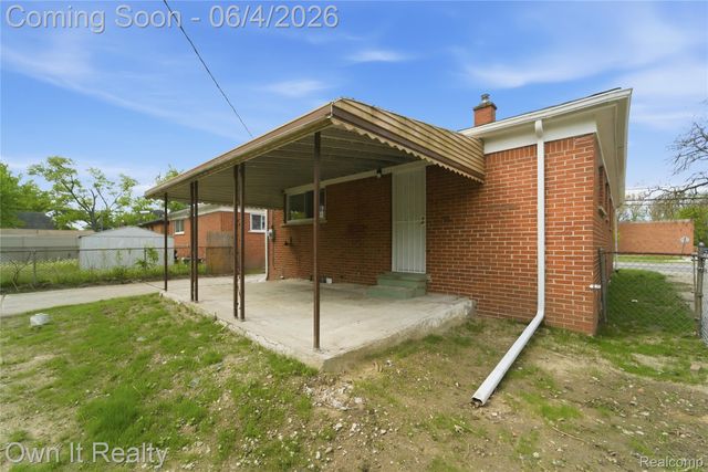 19420 Berg Road, Detroit, MI 48219