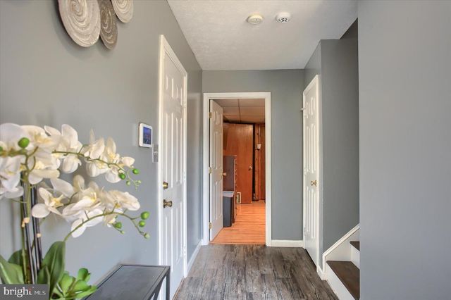 166 COUNTRY RIDGE DR, Red Lion, PA 17356