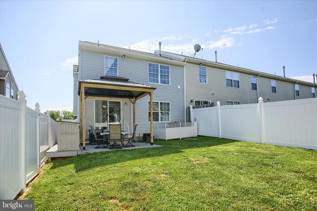 166 COUNTRY RIDGE DR, Red Lion, PA 17356