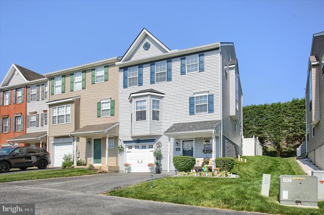166 COUNTRY RIDGE DR, Red Lion, PA 17356