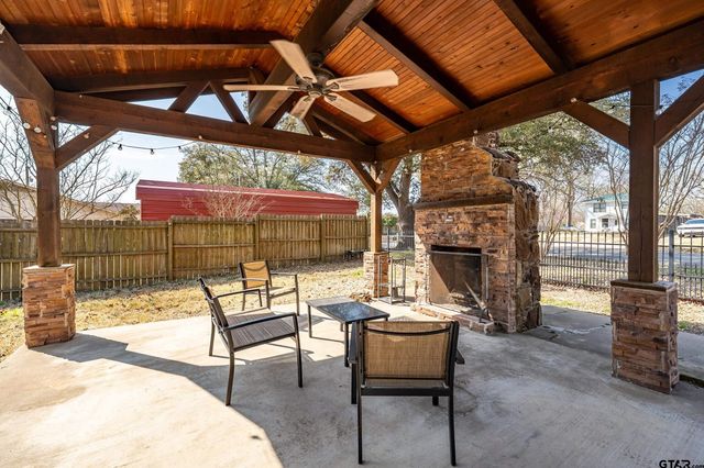 322 N Oleander Street, Grand Saline, TX 75140