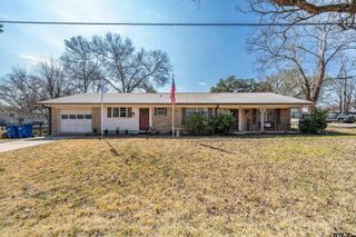 322 N Oleander Street, Grand Saline, TX 75140