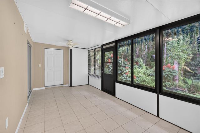 5808 RED CEDAR LANE, Tampa, FL 33625