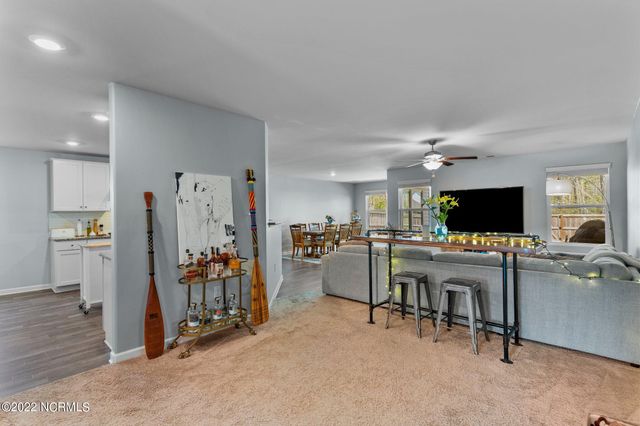 680 Aurora Place, Hampstead, NC 28443