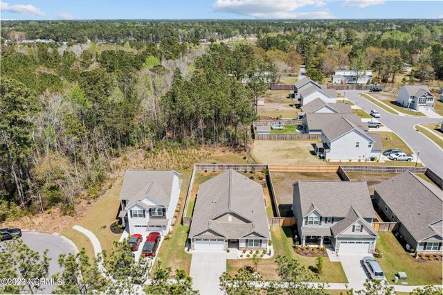 680 Aurora Place, Hampstead, NC 28443