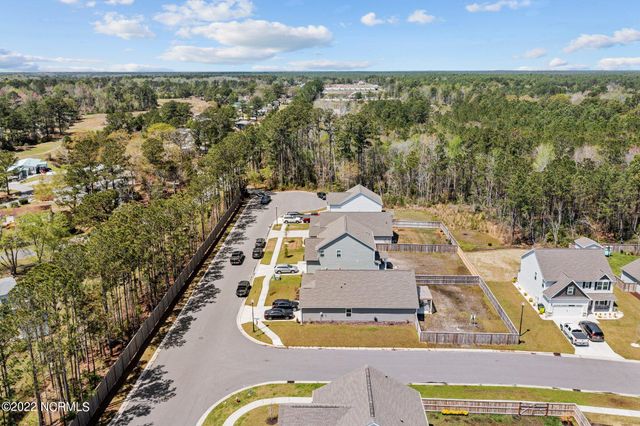 680 Aurora Place, Hampstead, NC 28443