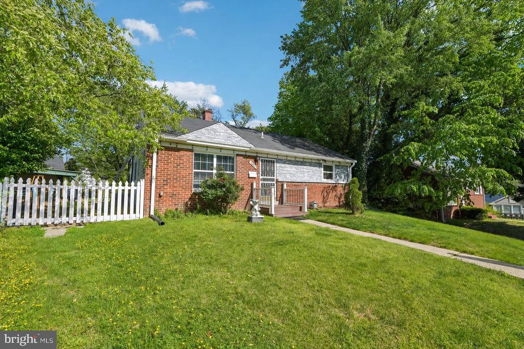 6624 KIPLING PKWY, District Heights, MD 20747