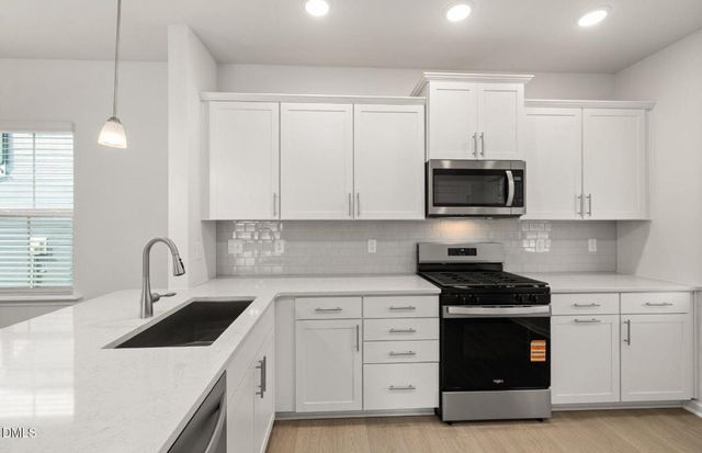 637 Fosterton Cottage Way, Raleigh, NC 27603