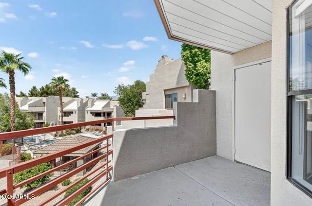 4850 E DESERT COVE Avenue 330, Scottsdale, AZ 85254