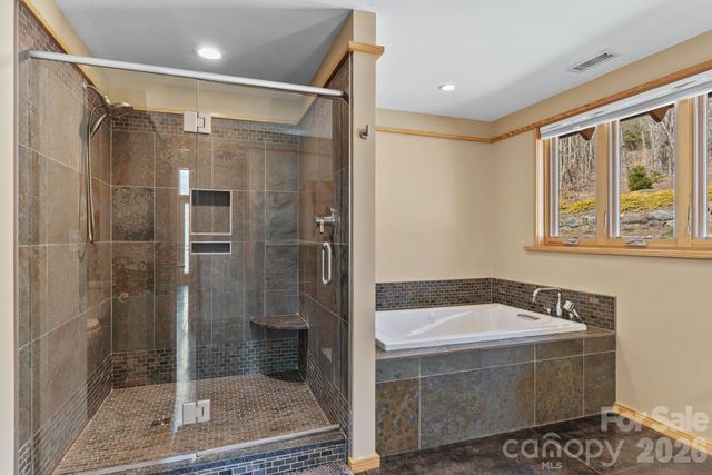 588 Long Branch Road, Swannanoa, NC 28778