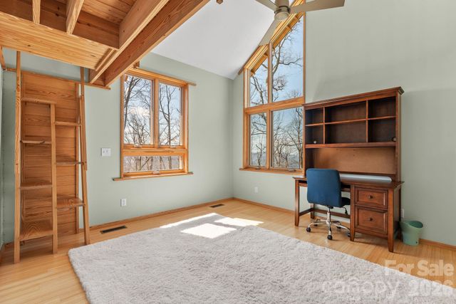 588 Long Branch Road, Swannanoa, NC 28778