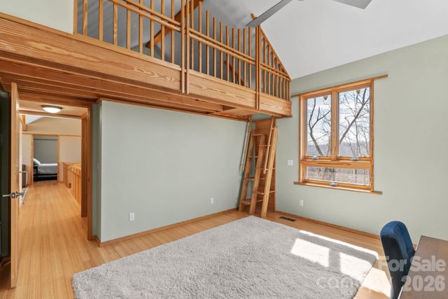 588 Long Branch Road, Swannanoa, NC 28778