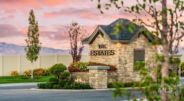 3703 E Cedarhurst Lane, Meridian, ID 83642