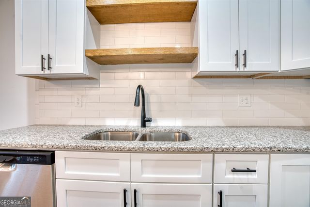 138 East Eighth Avenue 25, Rome, GA 30161