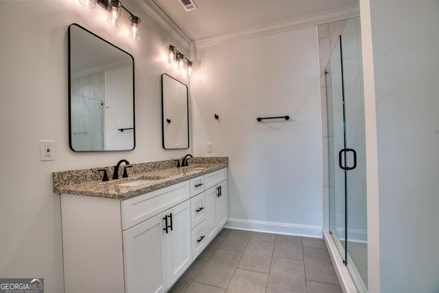 138 East Eighth Avenue 25, Rome, GA 30161