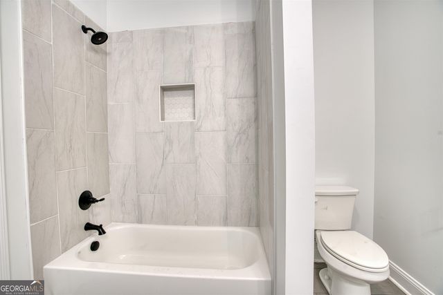 138 East Eighth Avenue 25, Rome, GA 30161