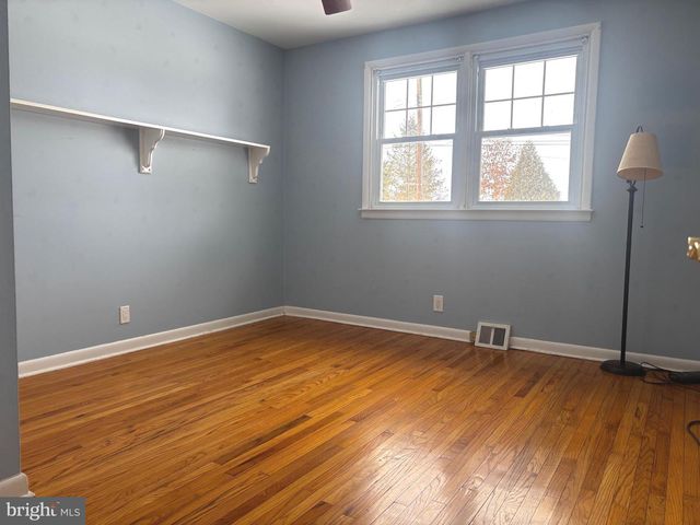 534 BARBARA DR, Norristown, PA 19403