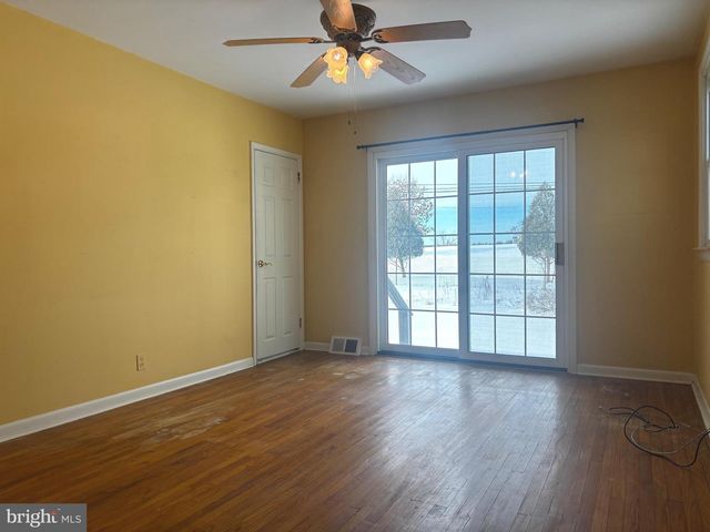 534 BARBARA DR, Norristown, PA 19403