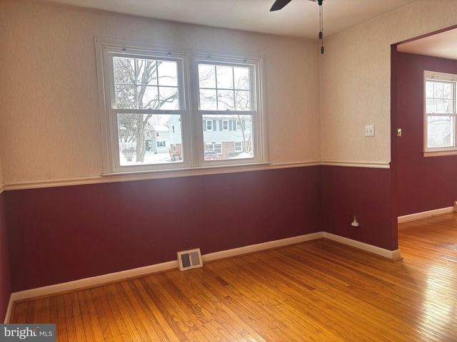 534 BARBARA DR, Norristown, PA 19403