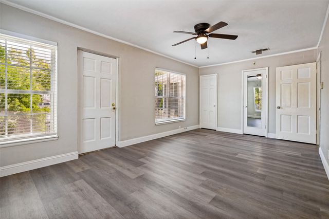 705 Reverchon Drive, Dallas, TX 75211