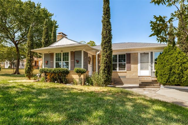 705 Reverchon Drive, Dallas, TX 75211