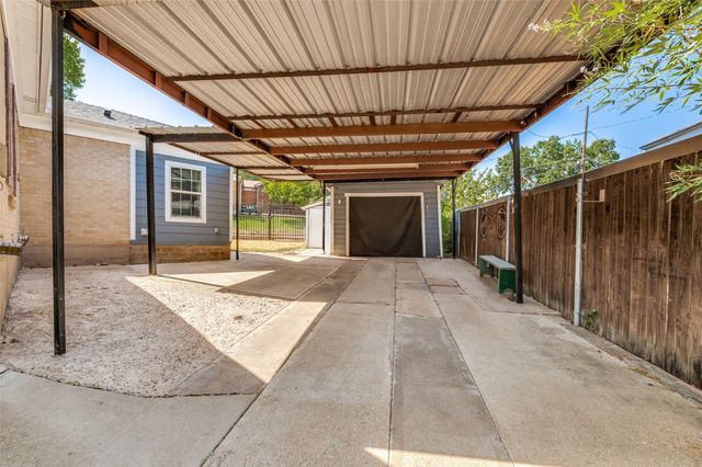 705 Reverchon Drive, Dallas, TX 75211