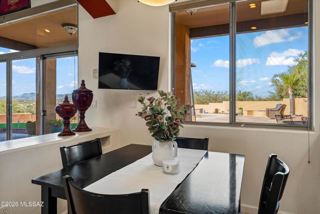 1887 E Buck Ridge Place, Oro Valley, AZ 85737