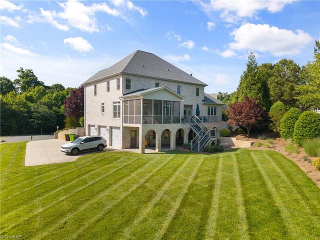 4973 Autumnwood Court, Clemmons, NC 27012