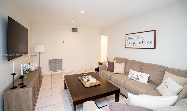 13560 SW 108th St Cir N, Miami, FL 33186