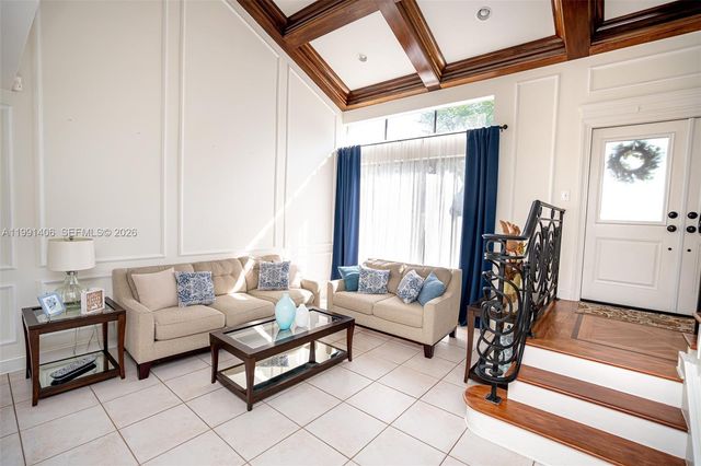 13560 SW 108th St Cir N, Miami, FL 33186