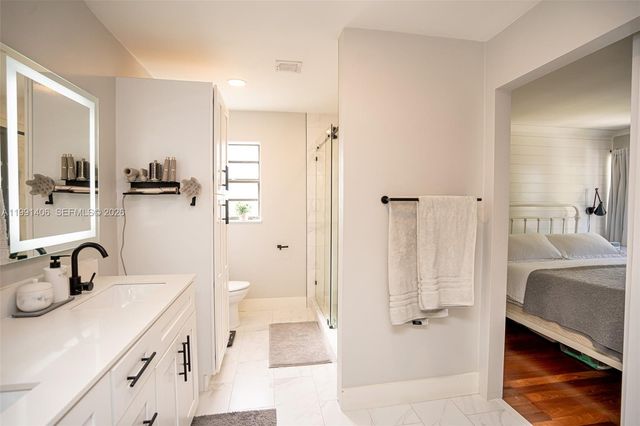 13560 SW 108th St Cir N, Miami, FL 33186