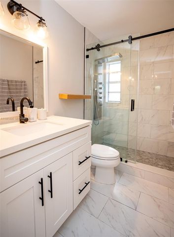 13560 SW 108th St Cir N, Miami, FL 33186