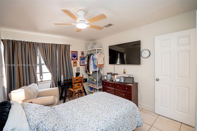 13560 SW 108th St Cir N, Miami, FL 33186