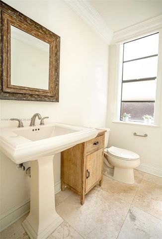 13560 SW 108th St Cir N, Miami, FL 33186