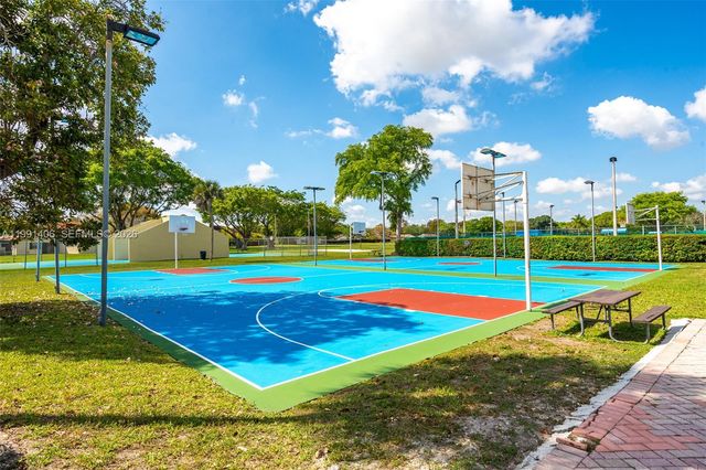 13560 SW 108th St Cir N, Miami, FL 33186