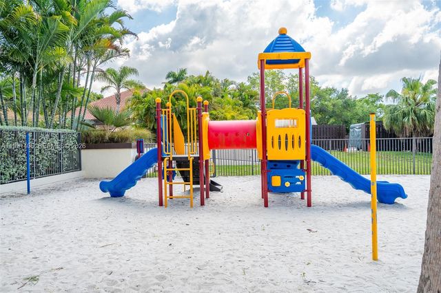 13560 SW 108th St Cir N, Miami, FL 33186