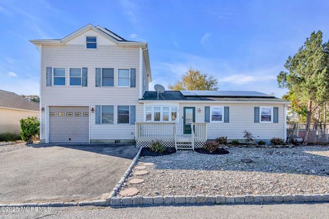 101 Clearwater Drive, Forked River, NJ 08731