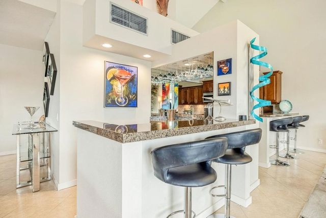 230 Kavenish Drive, Rancho Mirage, CA 92270