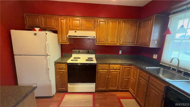 22 Bristol Drive B, Amherst, NY 14228