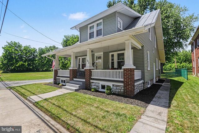 163 E DERRY RD, Hershey, PA 17033