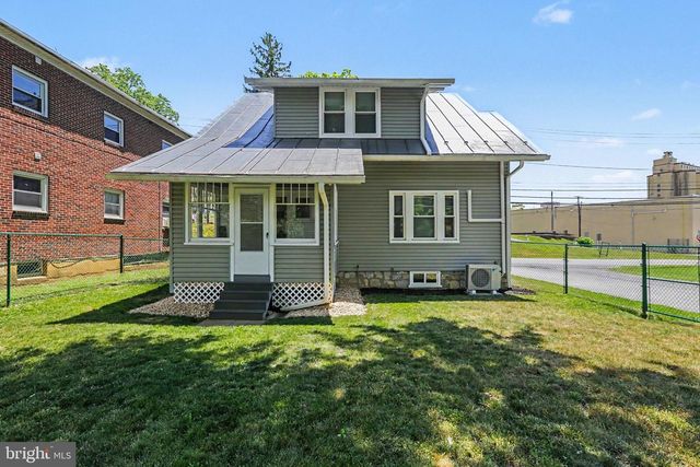 163 E DERRY RD, Hershey, PA 17033