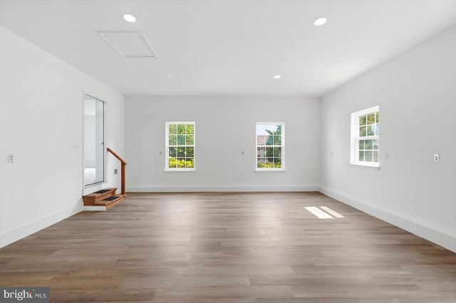 1197 LARKSPUR RD, Westminster, MD 21157