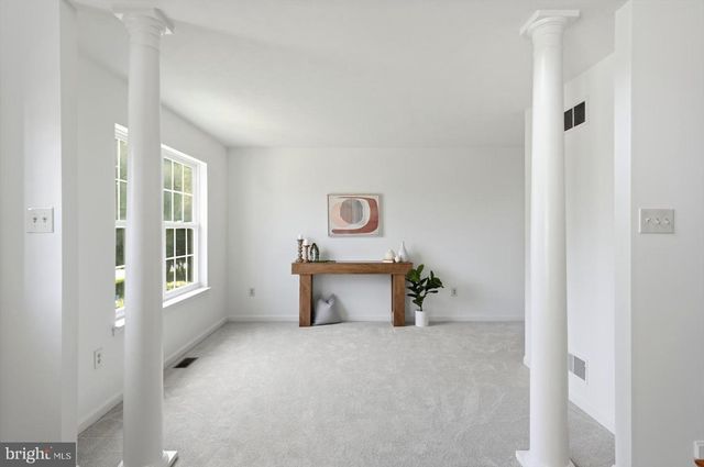 1197 LARKSPUR RD, Westminster, MD 21157